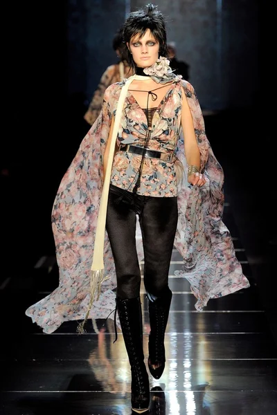 Look 47